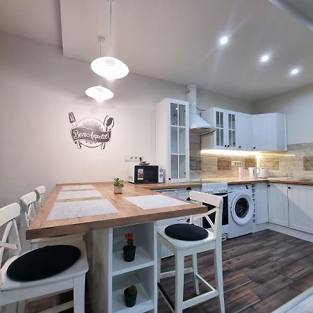 High Street Apartman Мишкольц Экстерьер фото