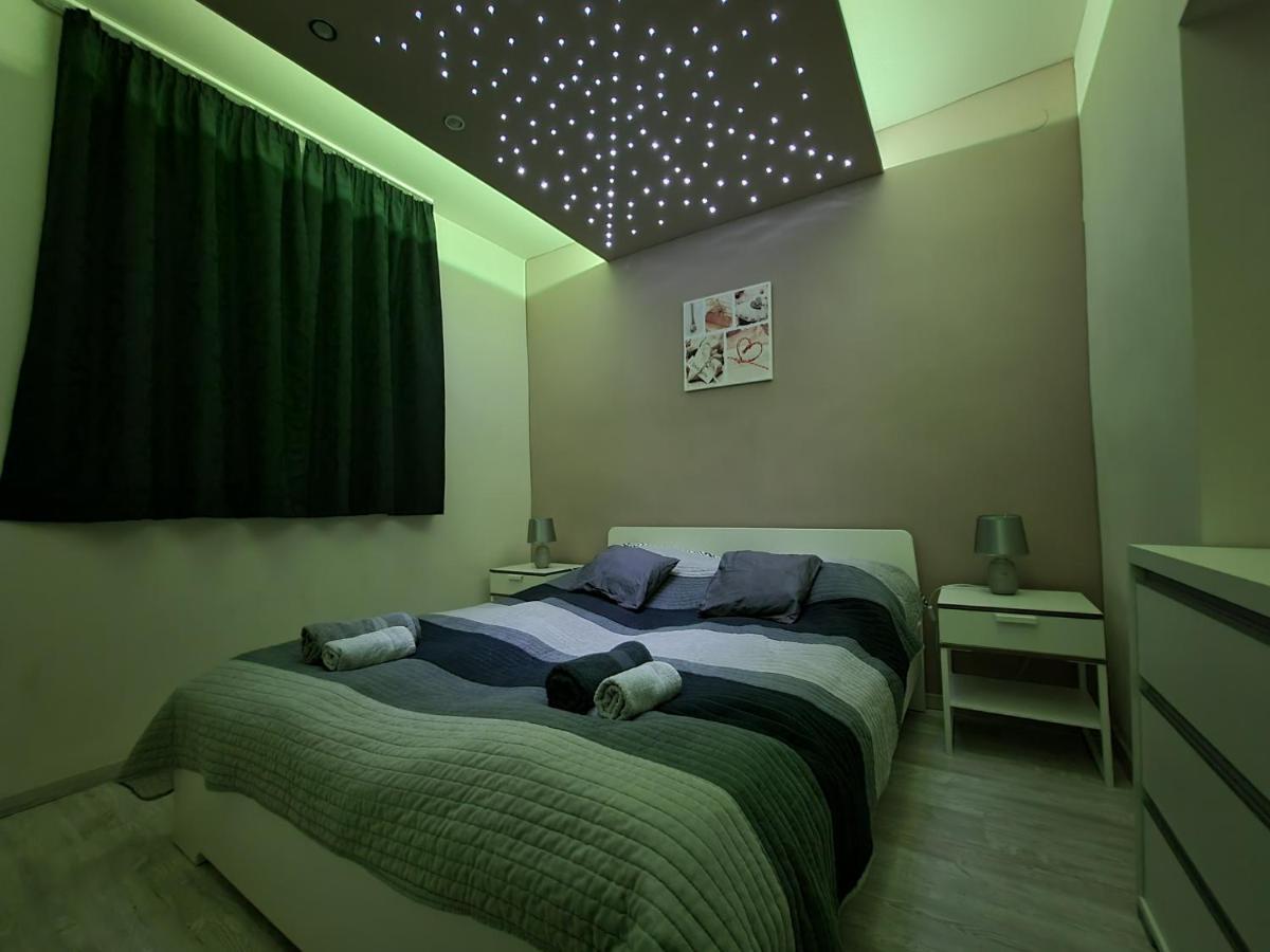 High Street Apartman Мишкольц Экстерьер фото