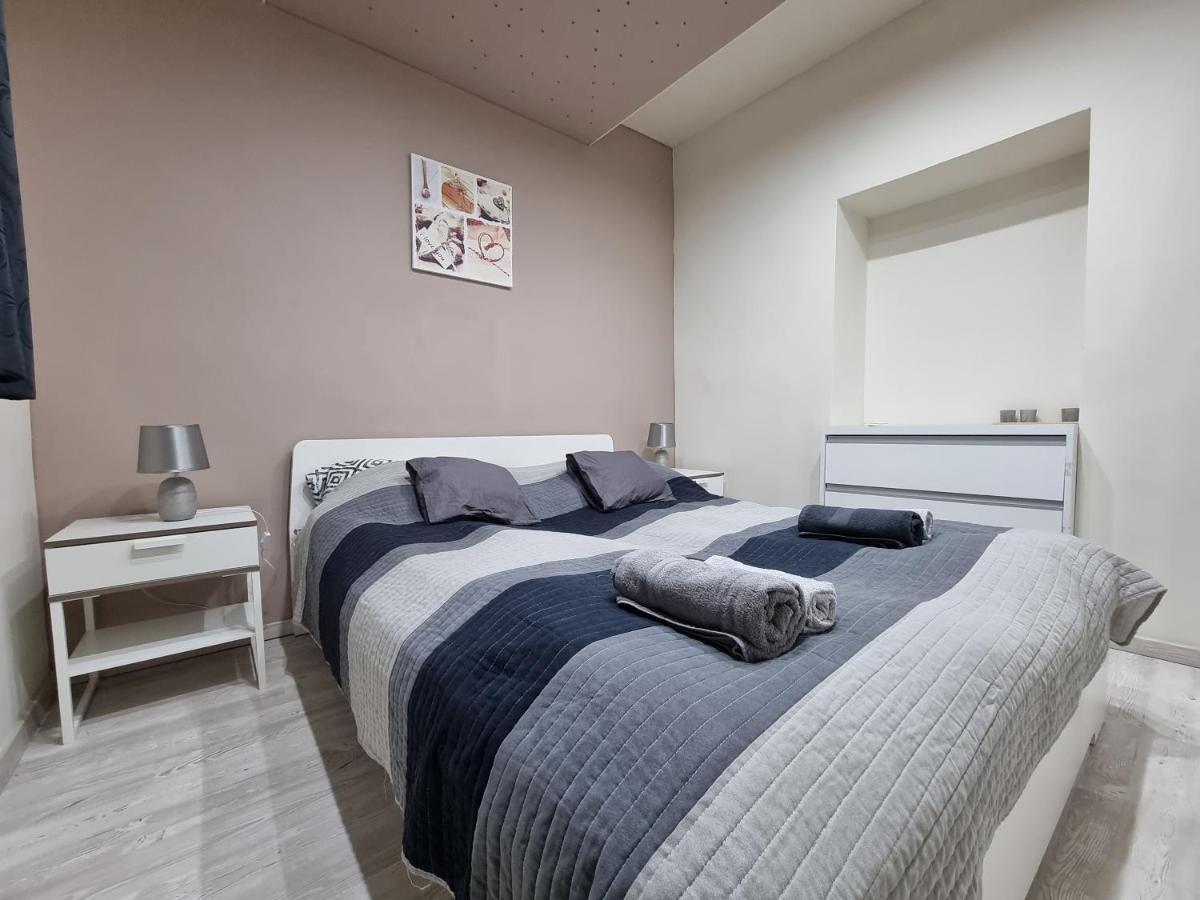 High Street Apartman Мишкольц Экстерьер фото